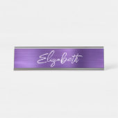 Amethyst Foil Modern Brush Script Vorname Schreibtischnamensplakette (Vorderseite )