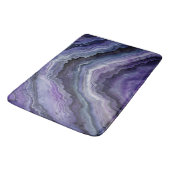 Amethyst Geode Fluid Pour Badematte (Schrägansicht)