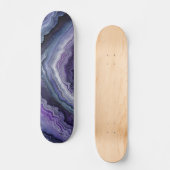 Amethyst Geode Fluid Pour Skateboard (Vorderseite)