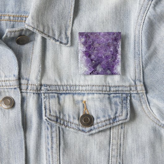 Amethyst Geode - violetter Kristalledelstein Button (Beispiel)
