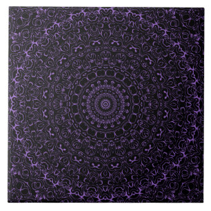 Amethyst Lila Mandala mit komplizierter Symmetrie Fliese