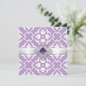 Amethyst Lily Damask Floral Wedding Einladung (Stehend Vorderseite)