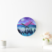 Amethyst Mist Mountains Runde Wanduhr (Zuhause)