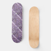 Amethyst mit GoldFlecked Muster-Skateboard Skateboard (Vorderseite)