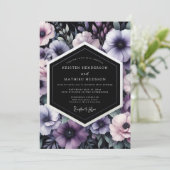 Amethyst Noir Bloom Hochzeit Einladung (Stehend Vorderseite)
