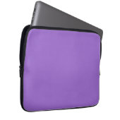 Amethyst (Vollfarbe) Laptopschutzhülle (Vorne Rechts)