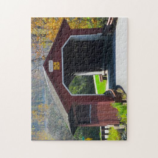 Amish Covered Bridge. Puzzle (Vertikal)