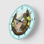 Amish Horseshoe Girl Runde Wanduhr (Winkel)