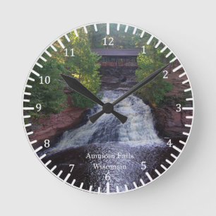 Amnicon Falls Staat Park Uhr