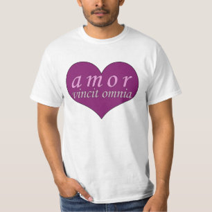 Amor Vincit Omnia Liebe erobert allen Valentinstag T-Shirt