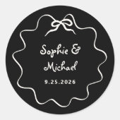 Amour | Black Illustriert French Bow Wedding Runder Aufkleber (Vorderseite)