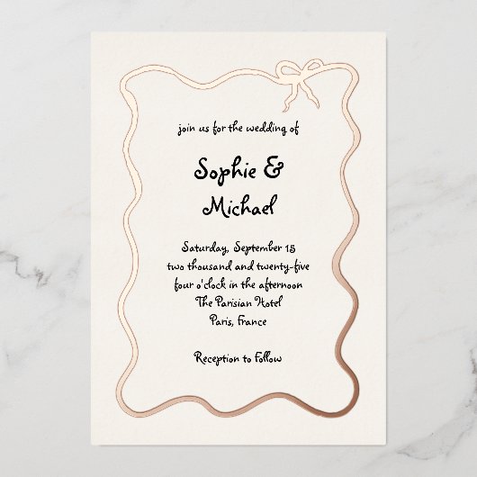 Amour | Illustrierte französische Bow Wedding Rose Folieneinladung (Vorderseite)