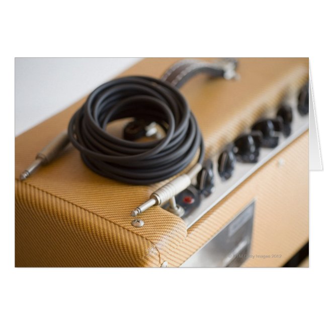 Amp und Kabel (Vorderseite (Horizontal))