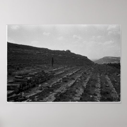 Amphitheater Kalksteinbruch auf der Krim Poster (Vorne)