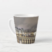 Amsterdam, Canal & Bridge Latte Tasse (Linke Ecke)