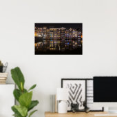 Amsterdam-Häuser mit bunten Lichtern in der Nacht Poster (Heimbüro)