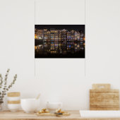 Amsterdam-Häuser mit bunten Lichtern in der Nacht Poster (Küche)