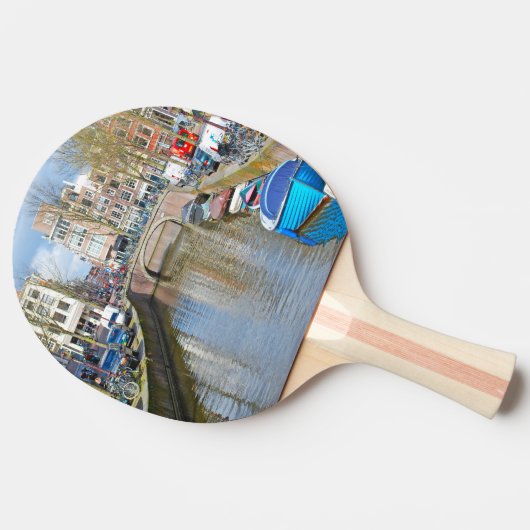 Amsterdam-Kanal mit Booten Tischtennis Schläger (Seitenansicht)