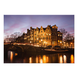 Amsterdam-Kanalhäuser am Dämmerungsdruck Fotodruck