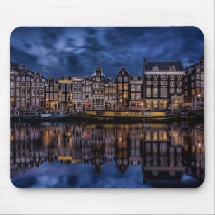 Amsterdam mit Kanälen in Dusk Mousepad