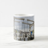 Amsterdam Walter Suskind Bridge View Tasse (Mittel)