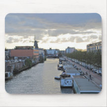 Amsterdamer Kanal und Windmühle mit der Lage Sun