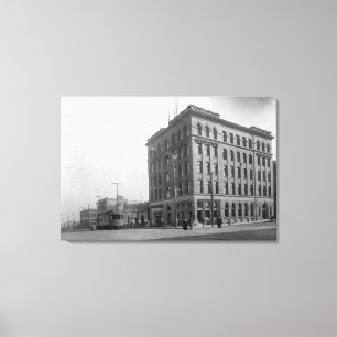 An der Ecke der Hewitt Avenue Leinwanddruck