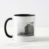 An der Ecke der Hewitt Avenue Tasse (Links)