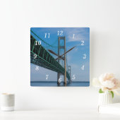 An der Mackinac Bridge Wall Clock Quadratische Wanduhr (Zuhause)