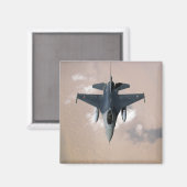 An Emirati F-16 Magnet (Vorderseite/Rückseite)