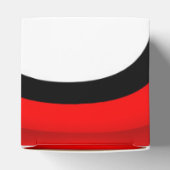 An Herrn Redd: Abstrakt Schwarz, Weiß und Rot Geschenkschachtel (Oben)