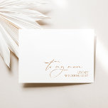 "An meine Mutter am Hochzeitstag"-Nachricht<br><div class="desc">Feiern Sie Ihren besonderen Tag mit einer herzlichen Botschaft an Ihre Mutter mit dieser eleganten Karte mit wunderschöner Kalligrafie. Mit "To My Mum On Wedding Day" in elegantem Drehbuch, ist diese Karte ideal, um Ihre Liebe und Dankbarkeit zu äußern. Das zeitlose Design und das hochwertige Papier machen es zu einem...</div>