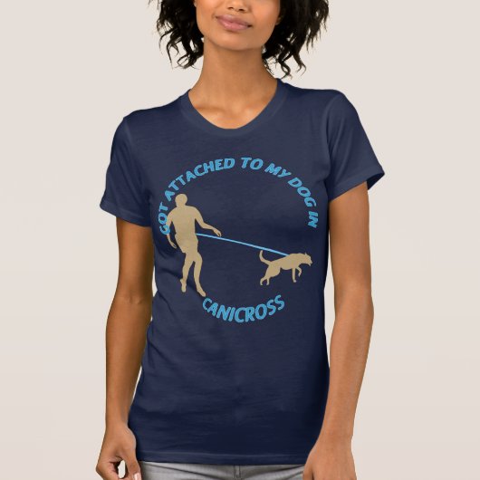 An meinen Hund in Canicross angeschlossen T-Shirt (Vorderseite)
