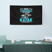 An Old Man With A Kayak Banner (Messeveranstaltung)