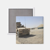 An Oshkosh M-ATV 2 Magnet (Vorderseite/Rückseite)