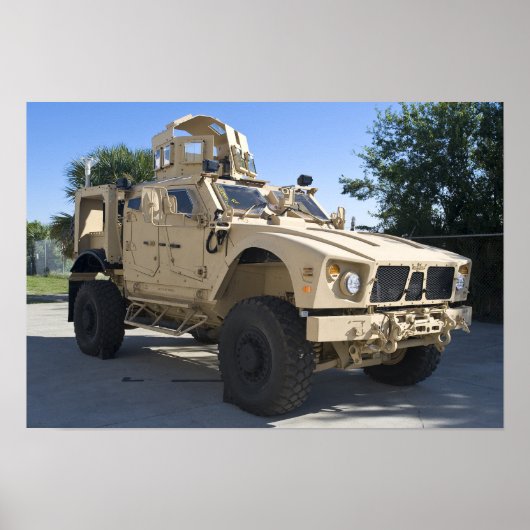 An Oshkosh M-ATV Poster (Vorne)