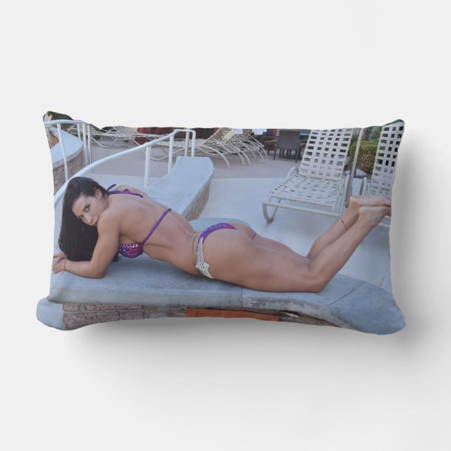 Ana Cozar pillow Lendenkissen (Vorderseite)