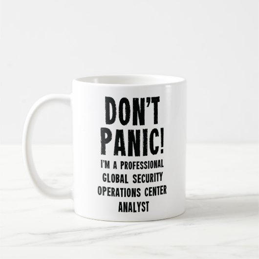 Analyst des Global Security Operations Center Kaffeetasse (Links)