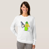 Ananas als Friseur mit Scheren & Razor T-Shirt (Vorne ganz)
