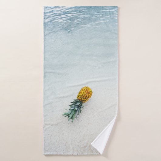 Ananas am Meer Badehandtuch (Badehandtuch)