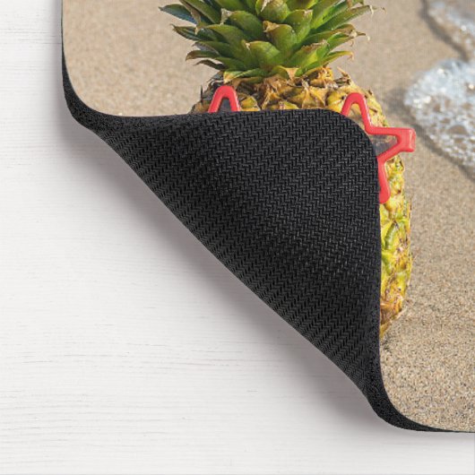 Ananas am Strand Sand Mousepad (Ecke)