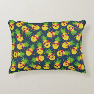 Ananas, Ananas, handgezeichnet, Sommermuster. Dekokissen