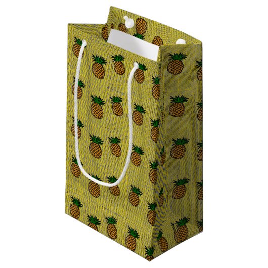 Ananas auf Blockmuster Kleine Geschenktüte (Vorderseite Schrägansicht)