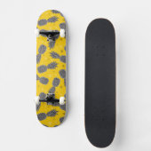 Ananas auf Gold Skateboard (Vorderseite)