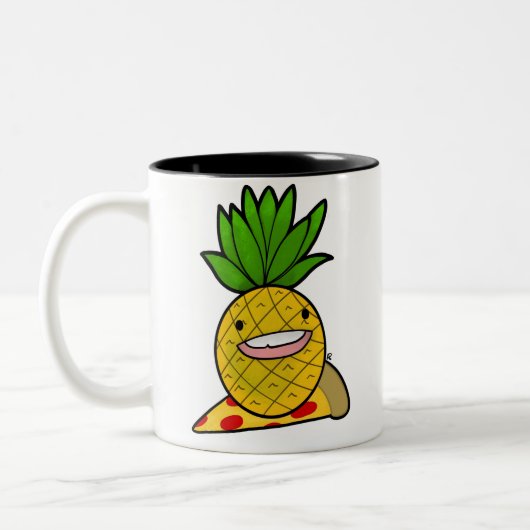 Ananas auf Pizza-Tasse Zweifarbige Tasse (Links)