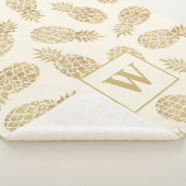 Ananas aus Gold auf der Elfenbeinmonografie Sherpadecke (3/4)