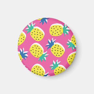 Ananas Crazy Colors: Childish Pop-Art. Magnet