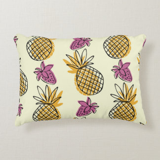 Ananas, Erdbeere Vintages Textildesign. Dekokissen