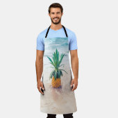 Ananas-Früchte am Strand am Morgen Schürze (Getragen)