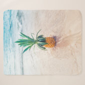 Ananas-Früchte am Strand am Morgen Sherpadecke (Vorderseite (Horizontal))